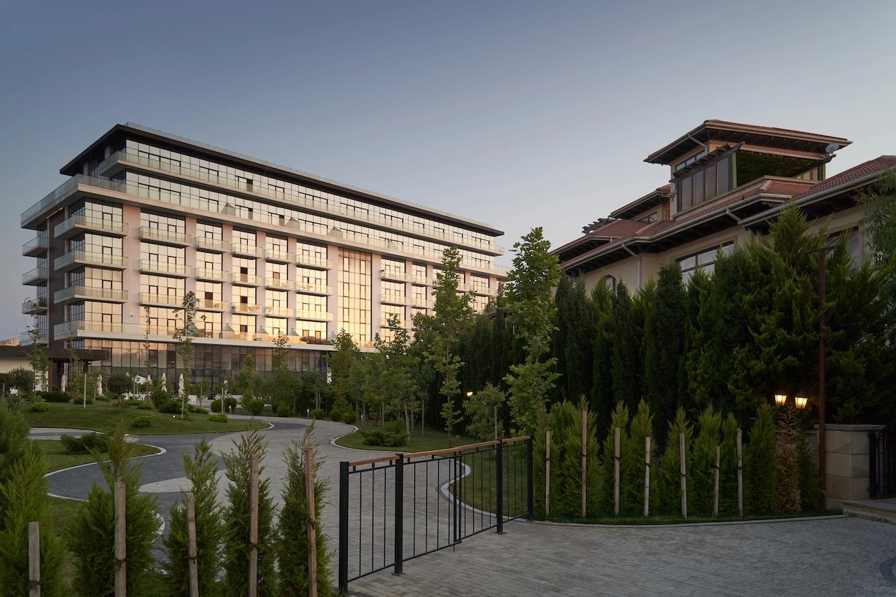 Hotel amid greenery at Sea Breeze Baku